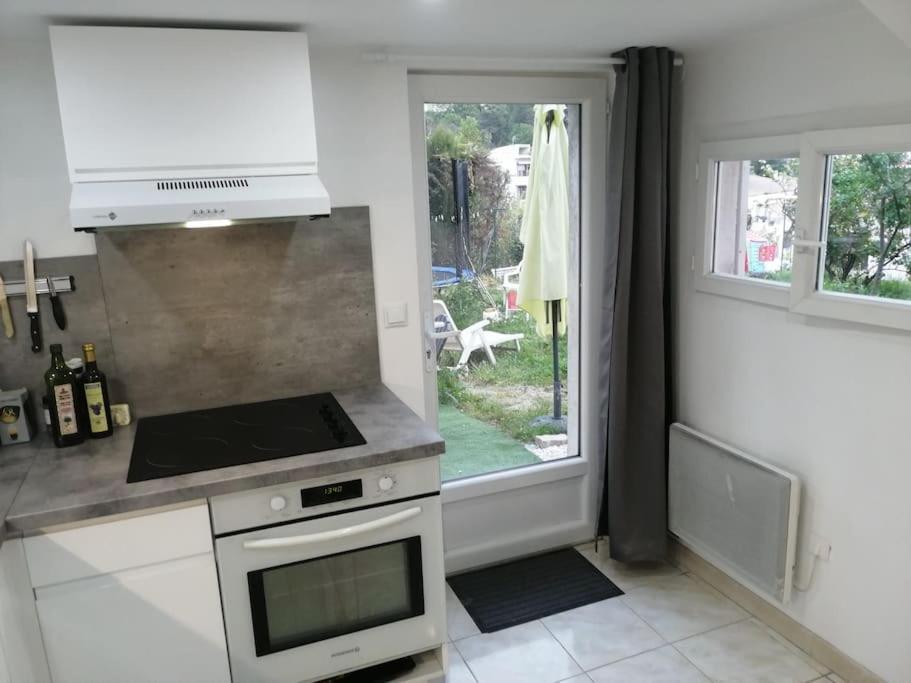 ונס Appartement Aurore En Rez De Jardin Avec Parking Gratuit מראה חיצוני תמונה